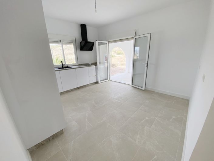 Image No.15-4 Bed Villa for sale