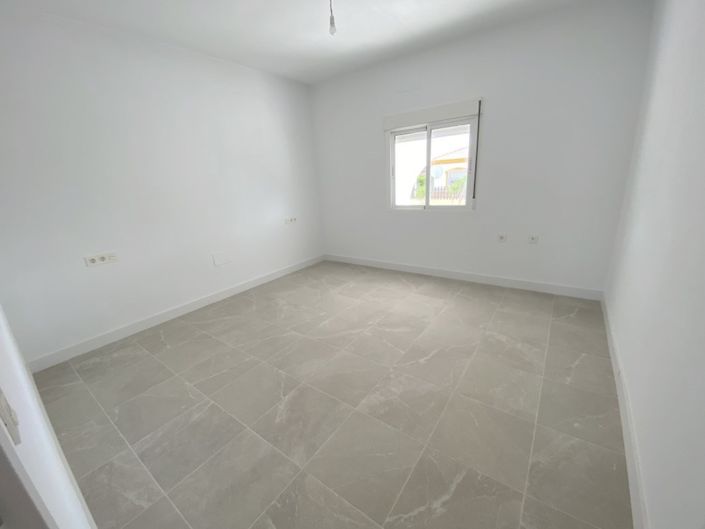 Image No.16-4 Bed Villa for sale