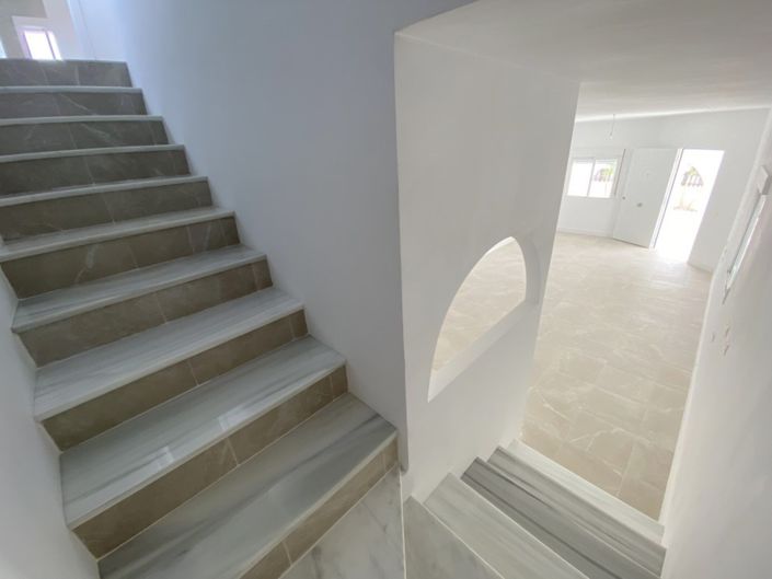 Image No.19-4 Bed Villa for sale