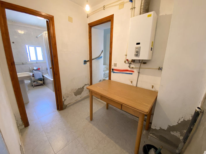 Image No.10-3 Bed Property for sale
