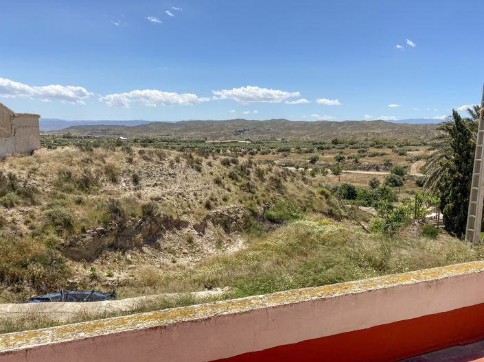 Image No.28-3 Bed Property for sale