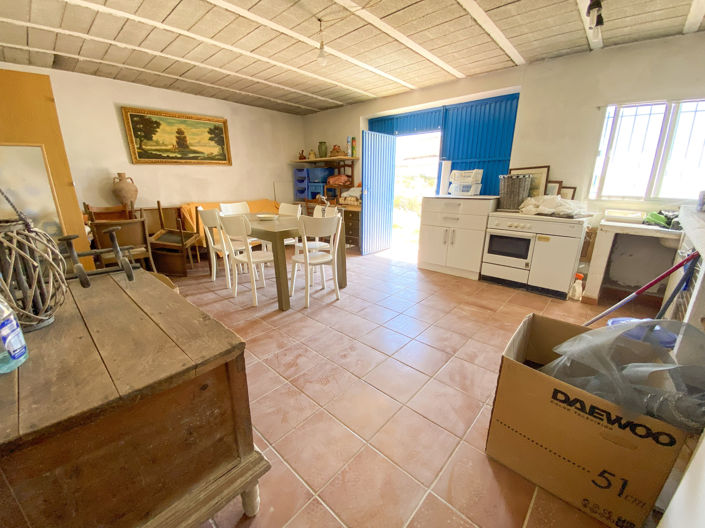 Image No.4-3 Bed Property for sale