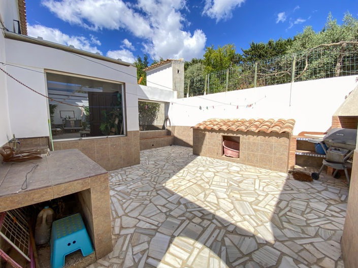 Image No.39-5 Bed Property for sale