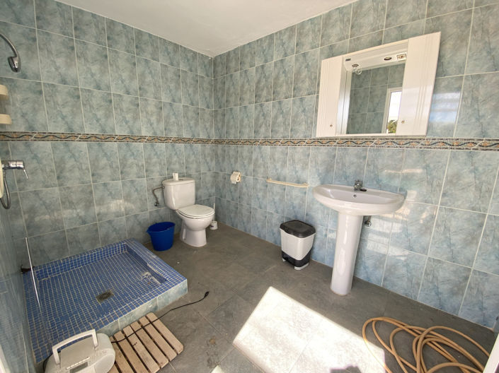 Image No.51-5 Bed Property for sale