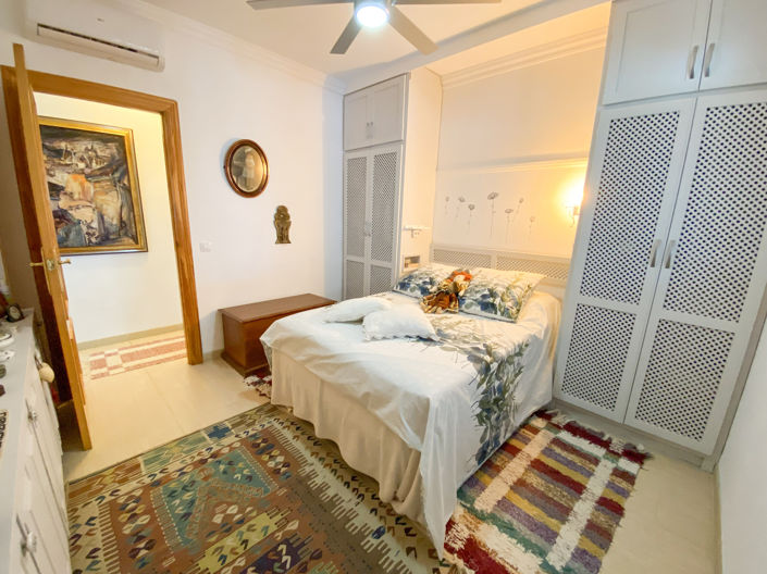 Image No.26-3 Bed Villa for sale