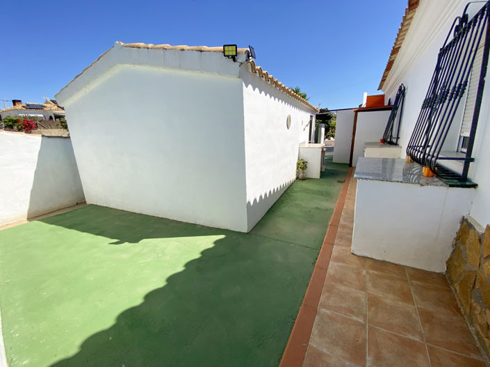 Image No.36-3 Bed Villa for sale