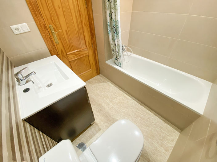 Image No.24-3 Bed Duplex for sale