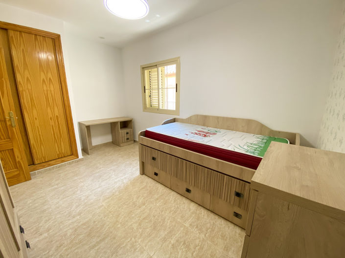 Image No.25-3 Bed Duplex for sale
