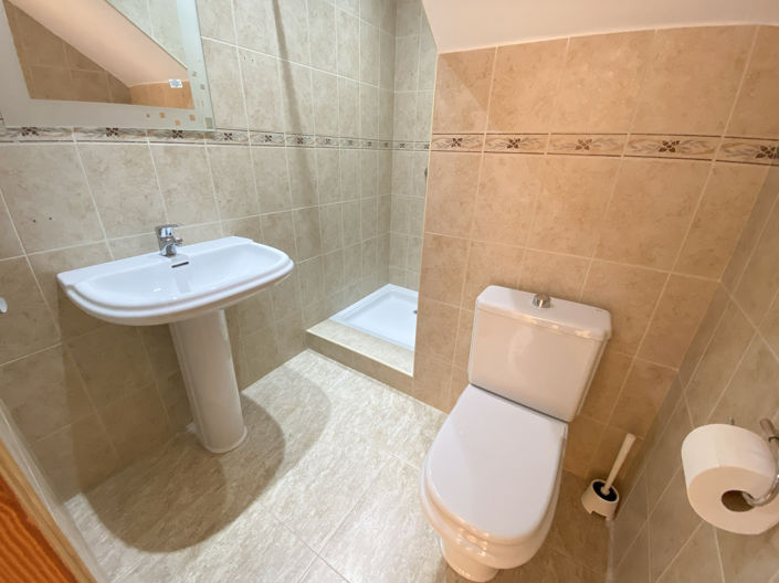 Image No.28-3 Bed Duplex for sale