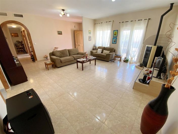 Image No.12-4 Bed Villa for sale