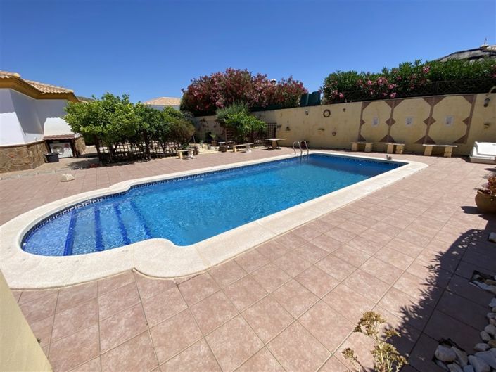 Image No.49-4 Bed Villa for sale