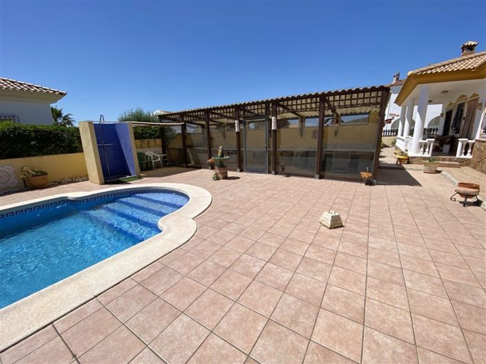 Image No.50-4 Bed Villa for sale