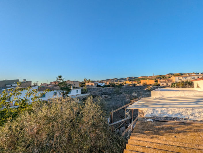 Image No.19-4 Bed Property for sale