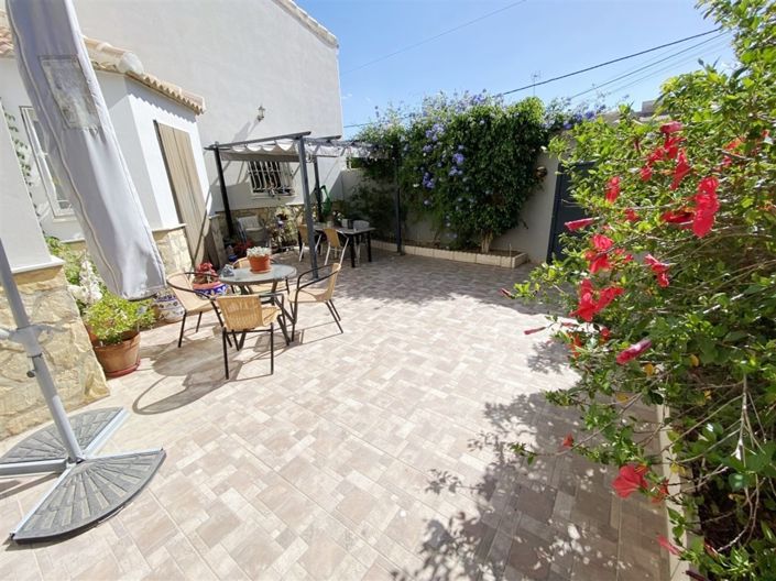 Image No.5-4 Bed Property for sale