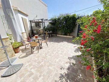 vh2772-village-town-house-for-sale-in-zurgena