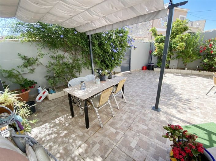 Image No.50-4 Bed Property for sale
