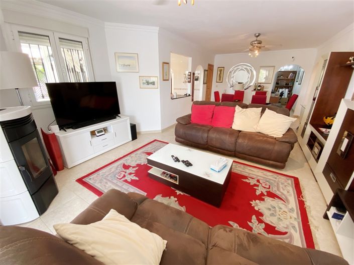 Image No.15-3 Bed Villa for sale