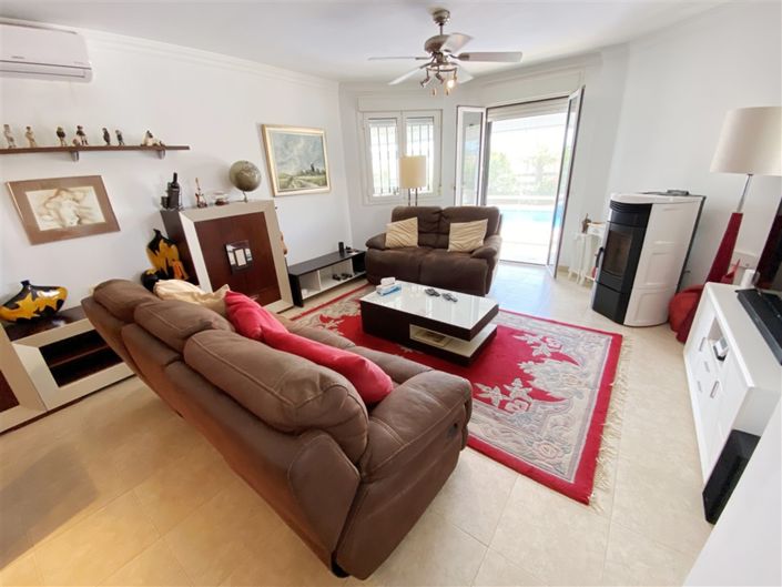 Image No.16-3 Bed Villa for sale