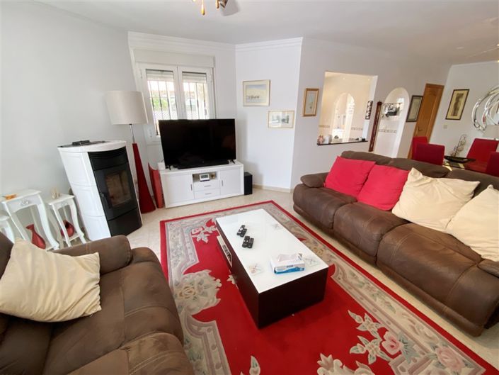 Image No.18-3 Bed Villa for sale