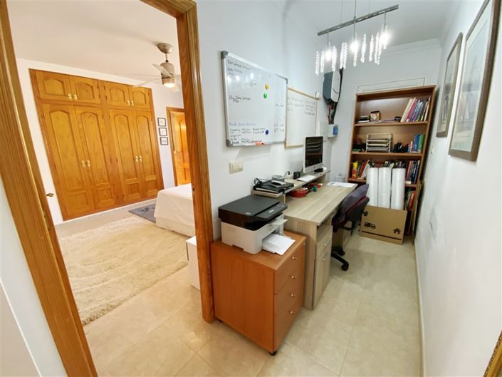 Image No.45-3 Bed Villa for sale