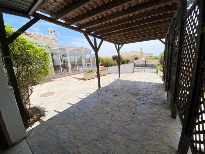 Image No.5-3 Bed Villa for sale