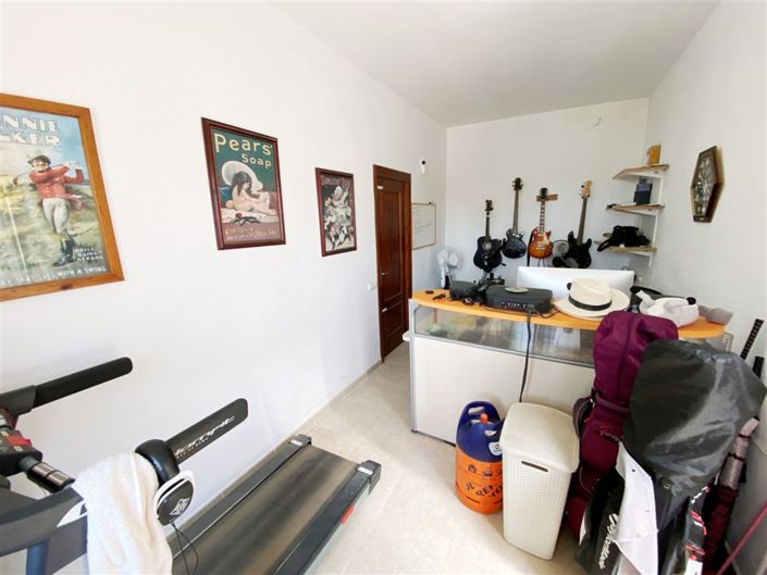 Image No.53-3 Bed Villa for sale