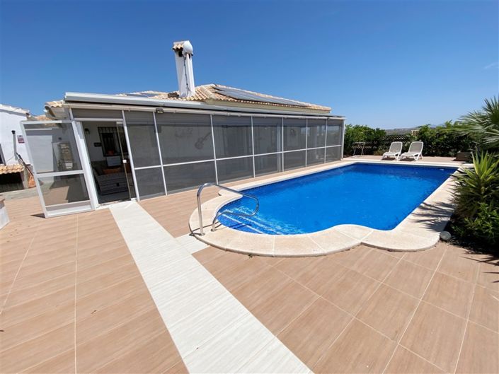 Image No.56-3 Bed Villa for sale
