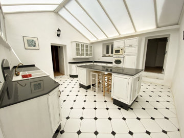 vh2773-country-house-for-sale-in-velez-rubio-