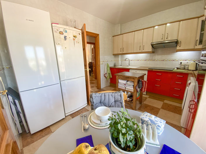 Image No.13-3 Bed Apartment for sale