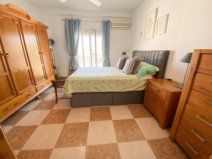Image No.16-3 Bed Apartment for sale