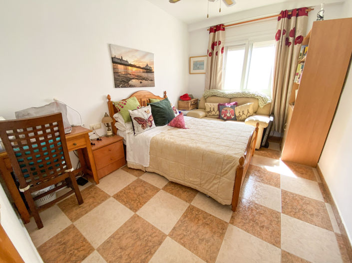 Image No.19-3 Bed Apartment for sale