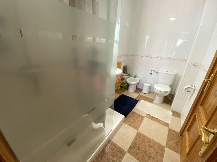 Image No.23-3 Bed Apartment for sale