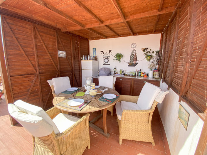 Image No.27-3 Bed Apartment for sale