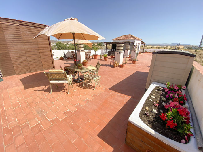 Image No.30-3 Bed Apartment for sale