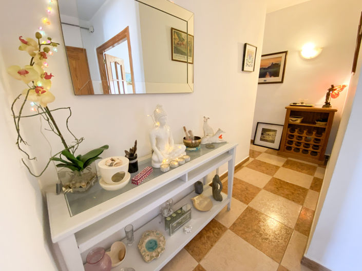 Image No.36-3 Bed Apartment for sale