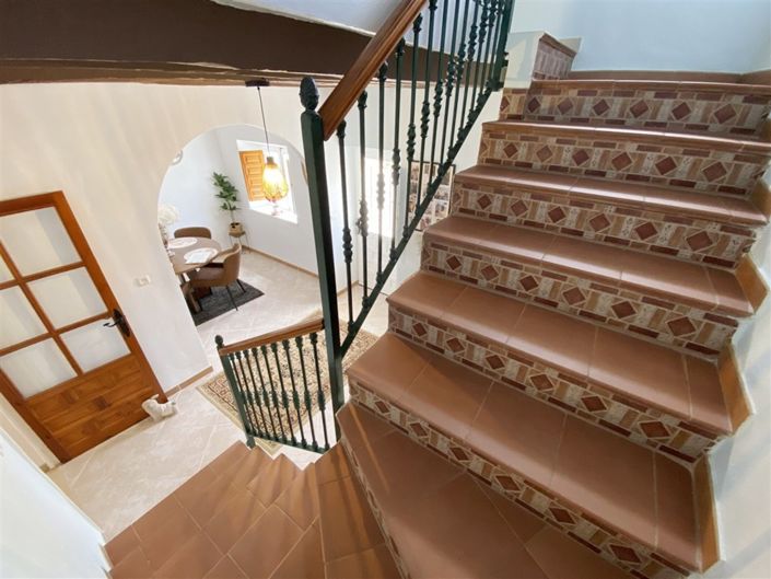 Image No.31-3 Bed Property for sale