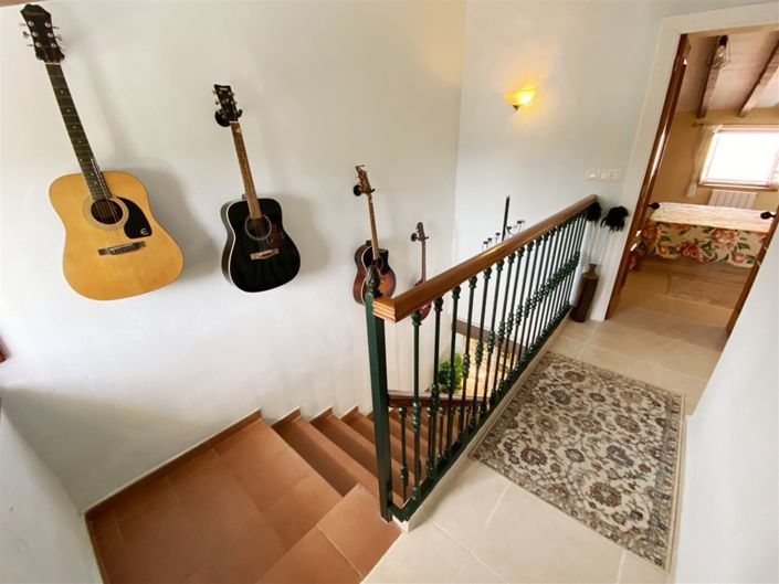 Image No.33-3 Bed Property for sale