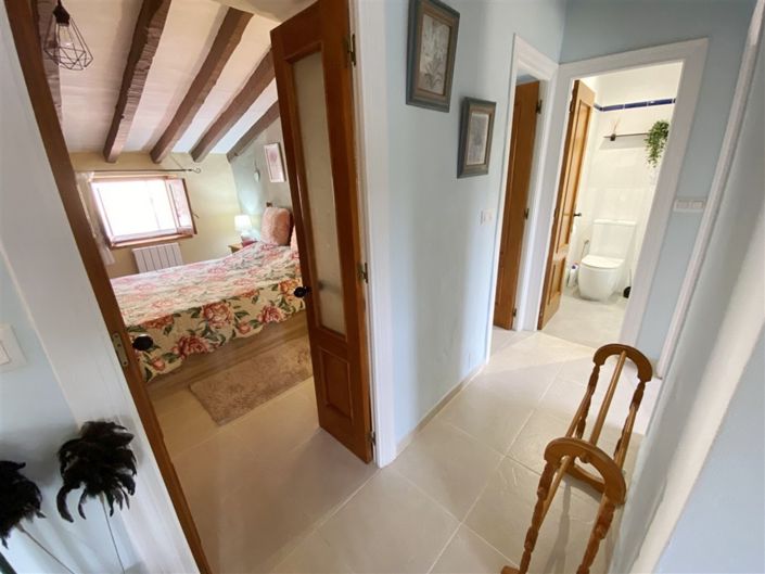 Image No.35-3 Bed Property for sale