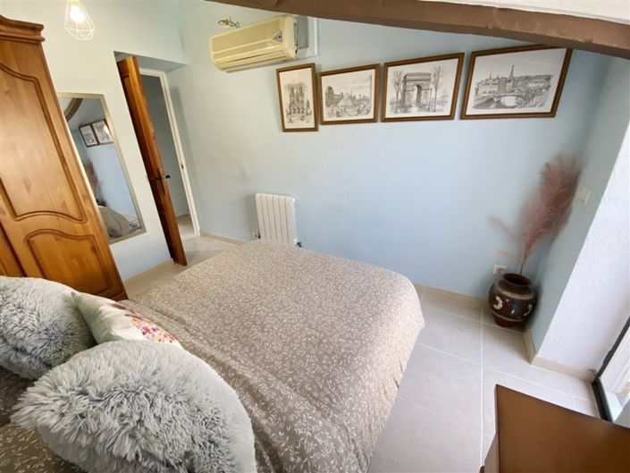 Image No.48-3 Bed Property for sale