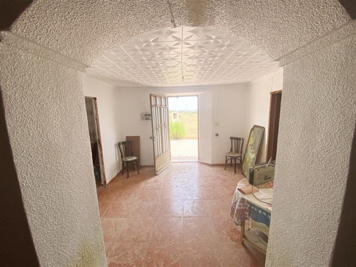 Image No.11-4 Bed Property for sale