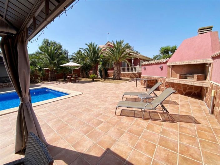 Image No.21-4 Bed Villa for sale