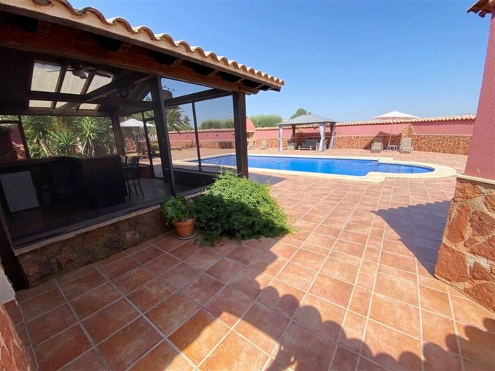 Image No.28-4 Bed Villa for sale