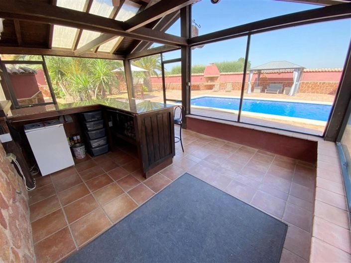 Image No.29-4 Bed Villa for sale