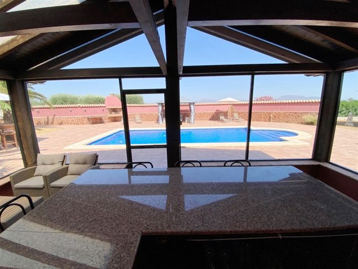 Image No.30-4 Bed Villa for sale