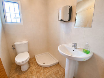 vh2779-commercial-for-sale-in-almeria-7042595