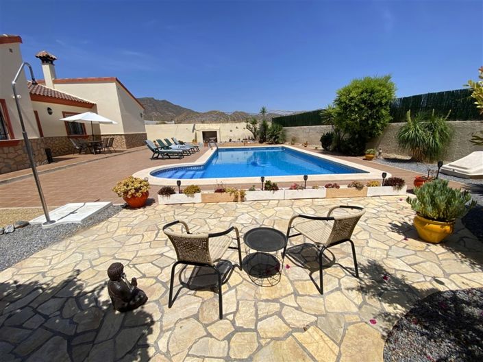 Image No.4-Villa de 3 chambres à vendre à Zurgena