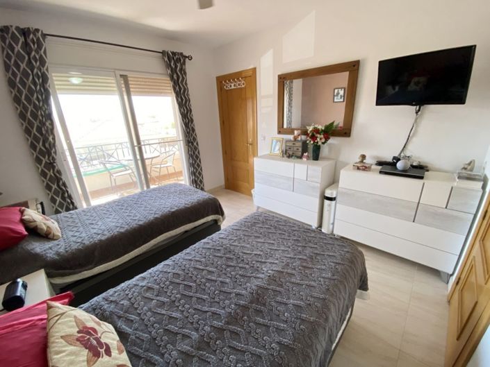 Image No.24-3 Bed Duplex for sale