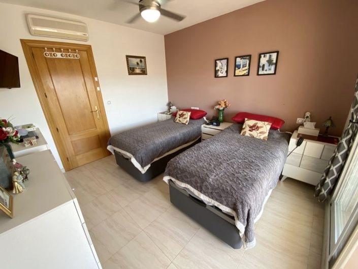 Image No.25-3 Bed Duplex for sale