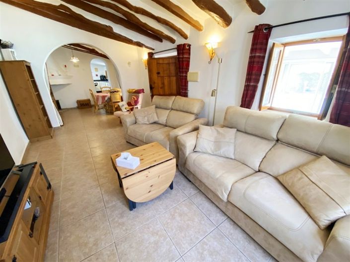 Image No.21-4 Bed Property for sale