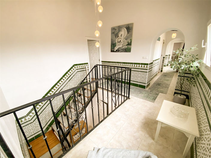 Image No.32-4 Bed Property for sale